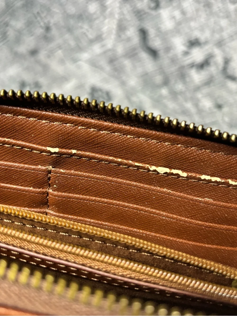 Fossil leather wallet - Picture 7 of 8